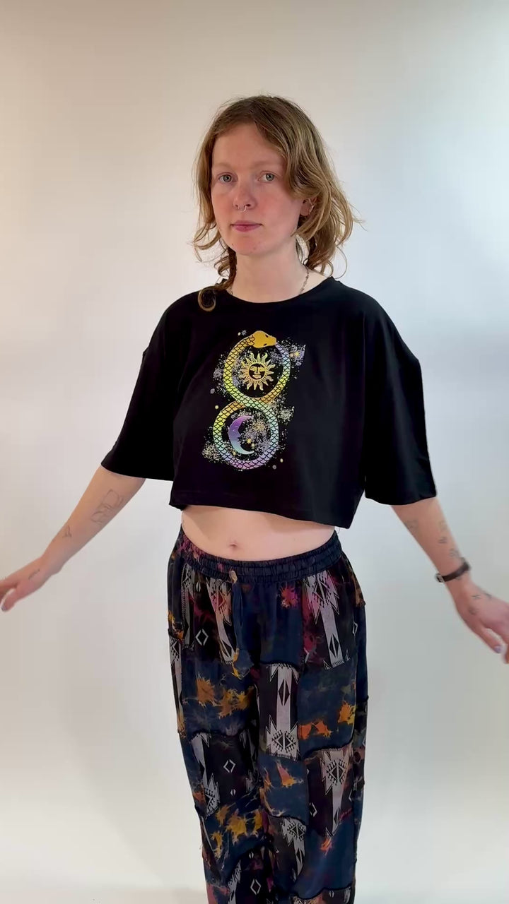 Printed Short Sleeve Crop Top