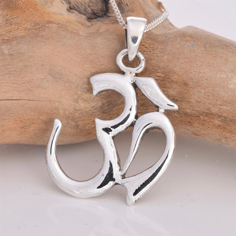 Om Pendant..