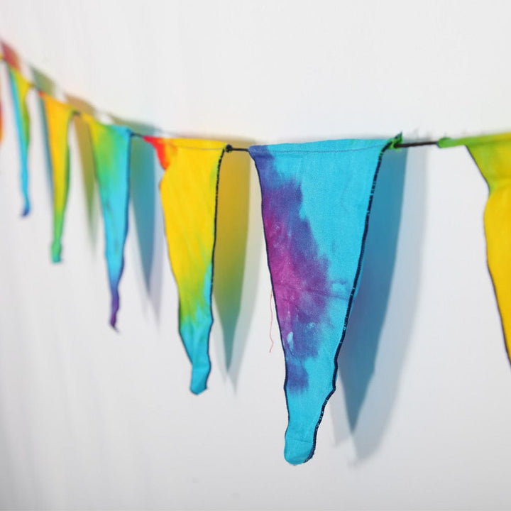 Tie Dye Bunting