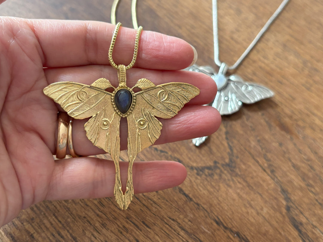 Gold/Silver Luna Moth Necklace with Labradorite/Moonstone – Nature-Inspired Boho Statement Pendant.
