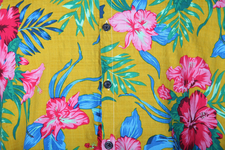 Vintage Hawaiian Floral Short Sleeve Shirt