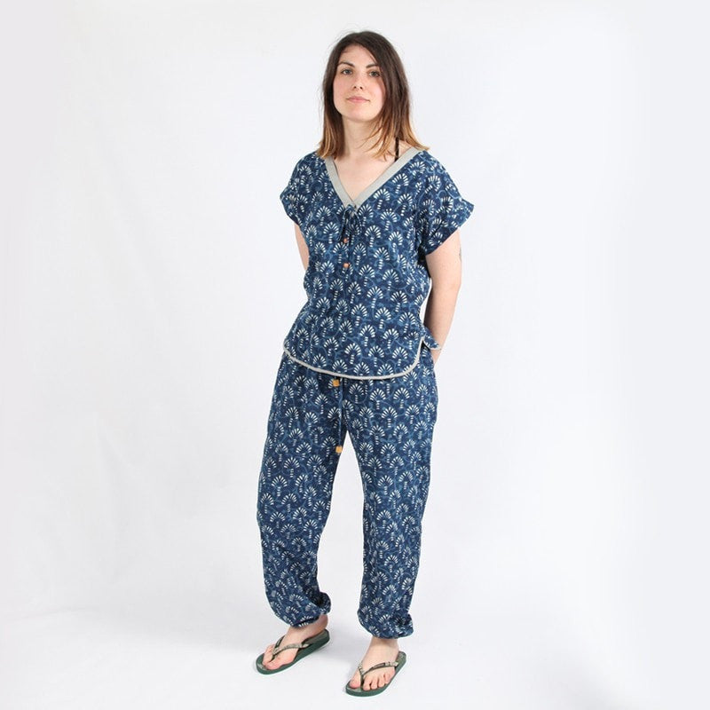 Natural Dye Indigo V-Neck Cotton T-Shirt