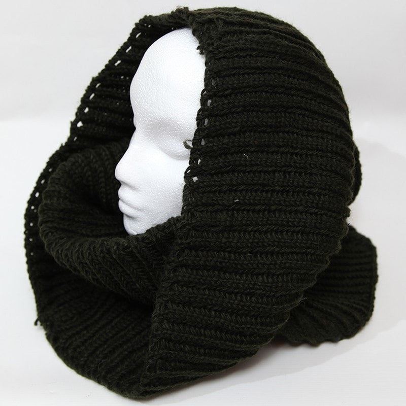 Oversized Chunky Knit Circle Scarf..