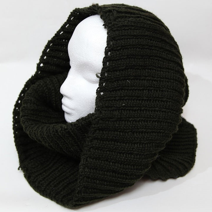 Oversized Chunky Knit Circle Scarf..