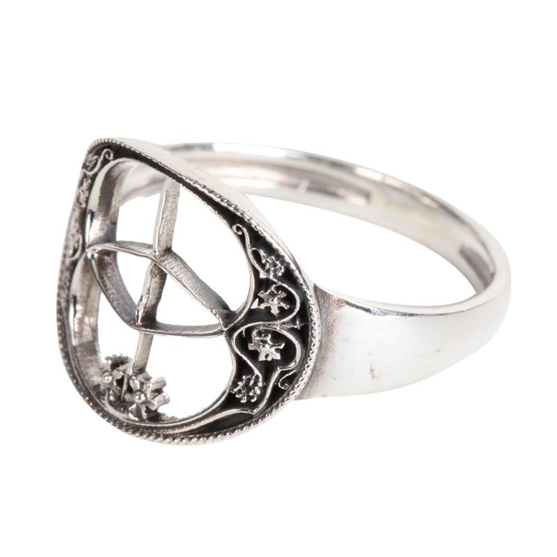 Silver Chalice Well Ring..
